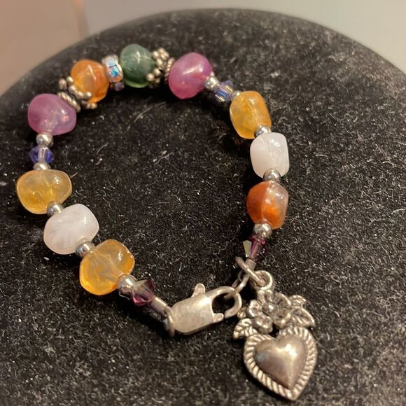 5.5” silver tone multi color beaded bracelet w/lobster clasp - Picture 3 of 7